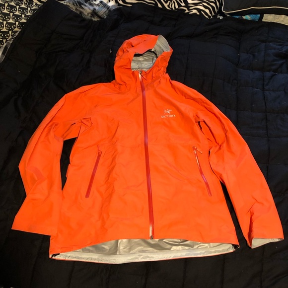 Arc'teryx Women's Gortex Jacket - Bright Orange - Picture 1 of 9